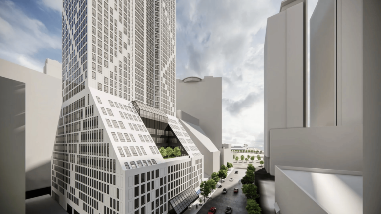 446 E Ontario